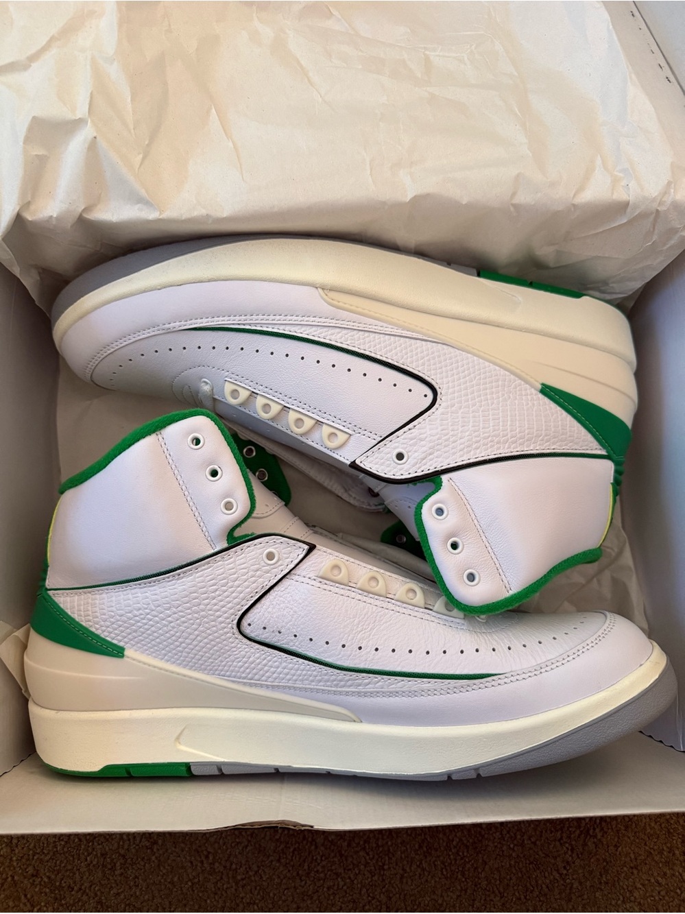 Jordan• 2 Retro in White, Lucky Green, Sail